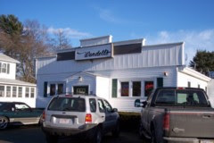 photo of Wendell's Pub, Norton, MA photo of Wendell's Pub, Norton, MA