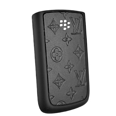 اكسسوار بلاك بيري .. BlackBerry+Bold+9700+9020+Onyx+Star+Back+Door+Battery+Cover+-+Black500