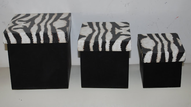 CAJAS EN DECOUPAGE, TERMINACIONES INTERIORES EN FELPINA