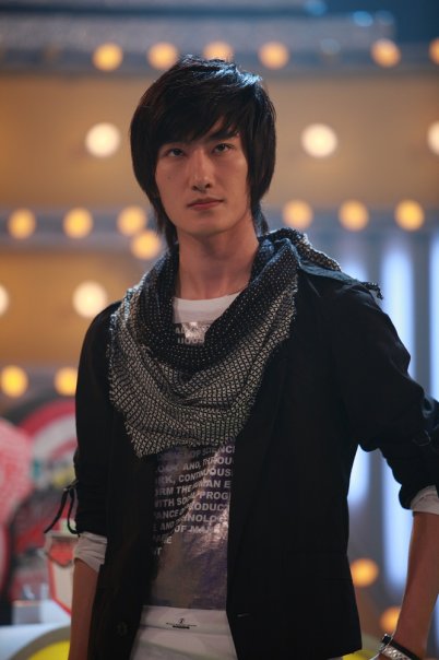 zhou mi profile