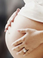 One In Ten Expecting Mothers Eat Organic Food, Survey Finds