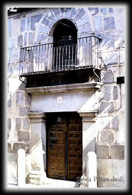 barandilla encima de la cornisa crucigrama tres culturas la casa de las cadenas de sonseca barandilla encima de la cornisa crucigrama tres culturas la casa de las cadenas de sonseca