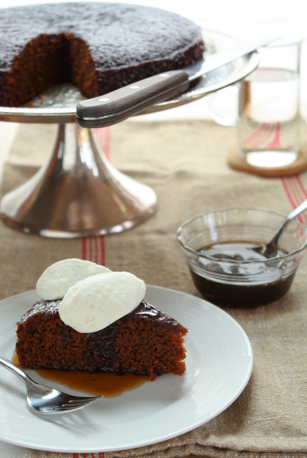 Thanksgiving Bourbon Cake In Round Wood Container Thanksgiving Bourbon Cake In Round Wood Container