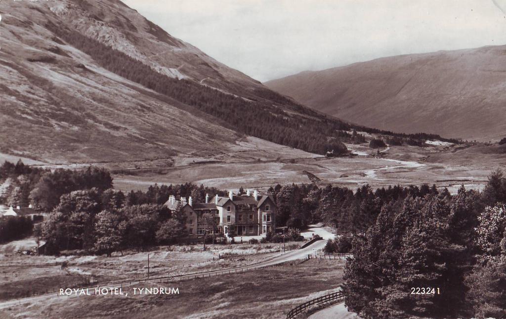 [Tyndrum.jpg]