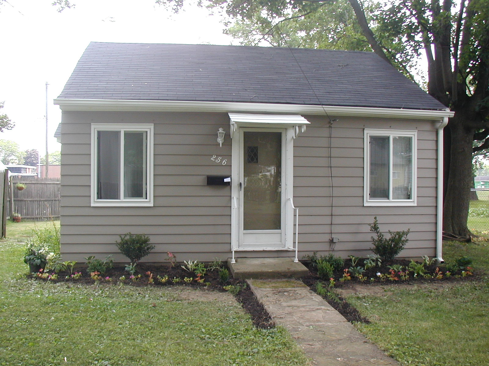 That Cardboard Box Curb Appeal