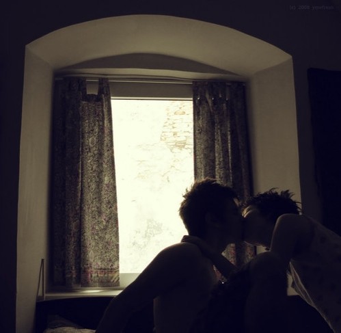 lack and white photography black and white photography kissing. lack and white photography