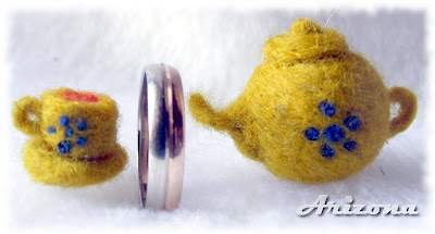 needle felted teapot and teacup