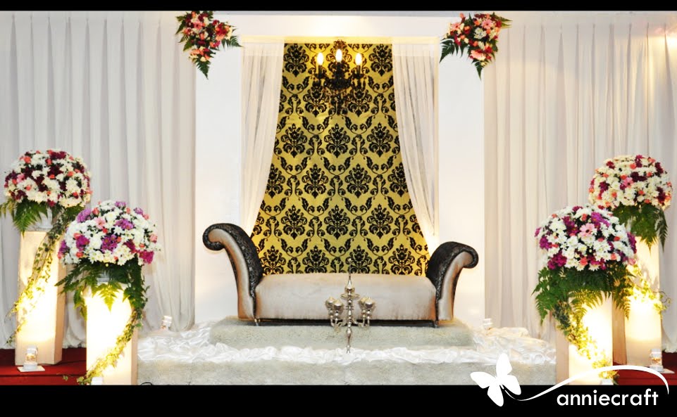 Pelamin Hitam Gold