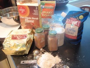 [ingredients+for+applesauce+cake.JPG]