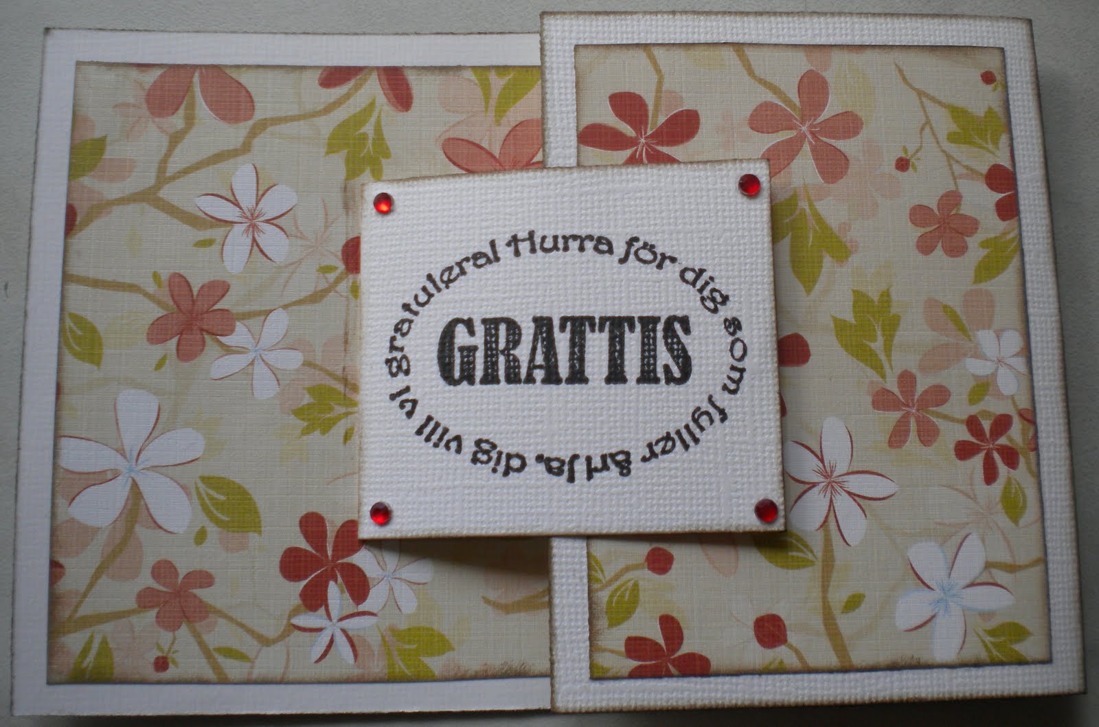 Jessicas scrapbooking och pyssel blogg Födelsedagskort