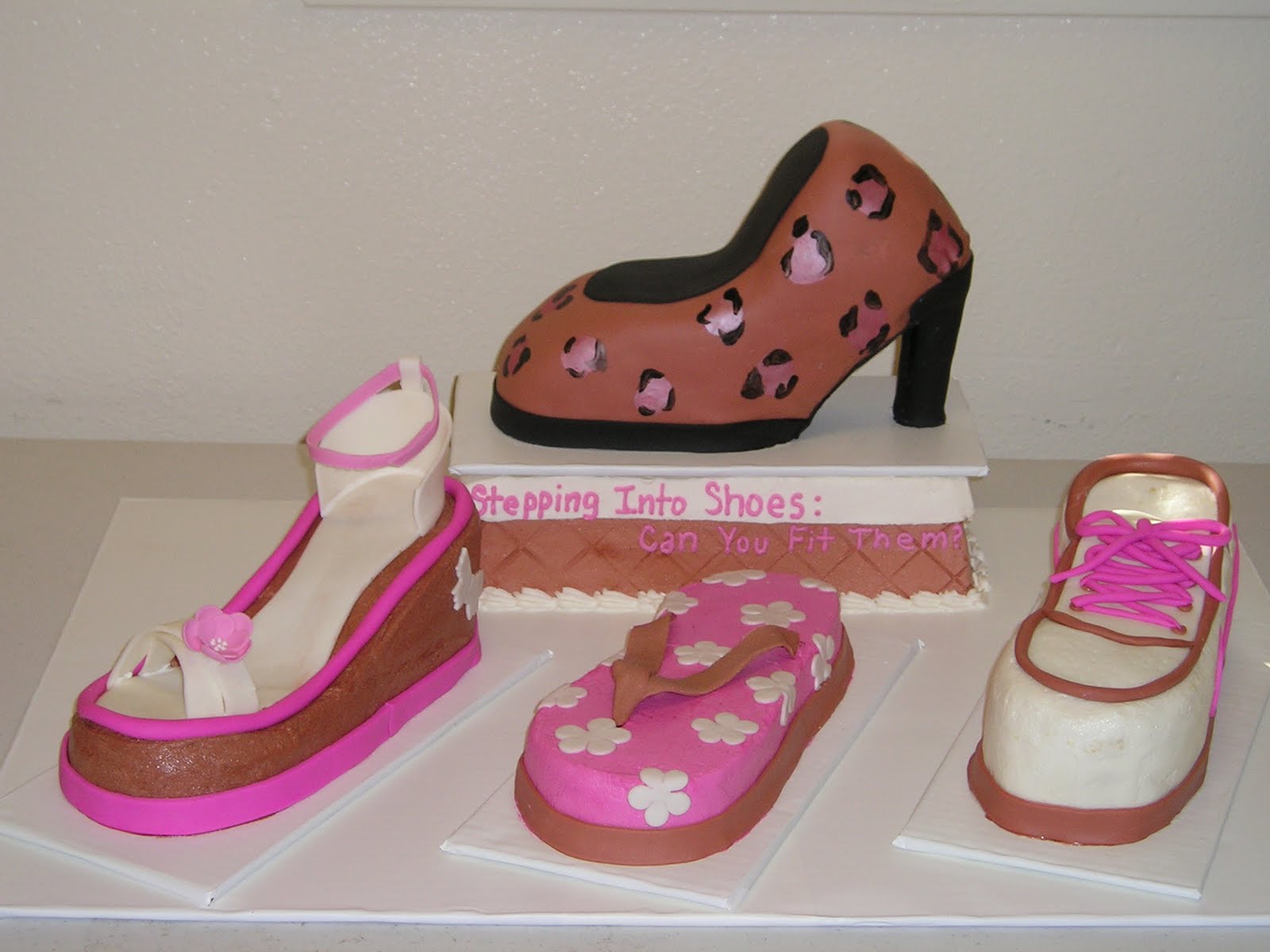 DEElicious Cakes Shoe Cakes