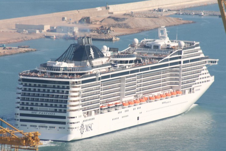 Cruise Ships Fotos MSC Fantasia - Barcelona 02JUL10 Cruise Ships Fotos MSC Fantasia - Barcelona 02JUL10