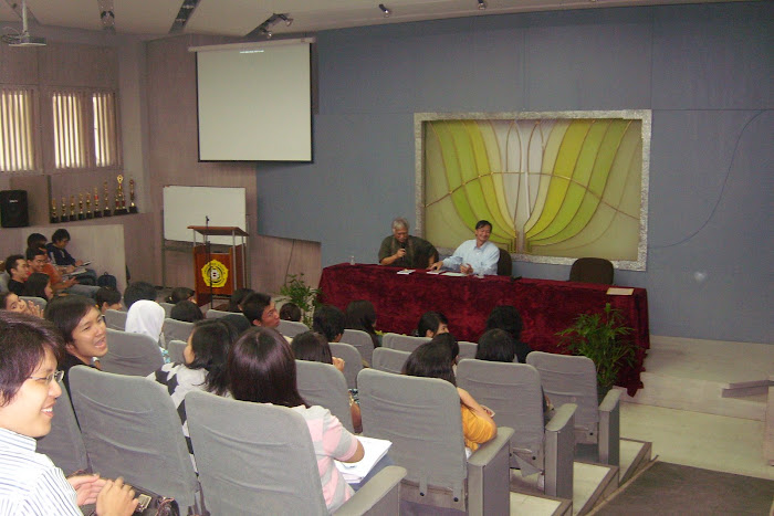 Kuliah Umum/Seminar di UNPAR (Universitas Parahyangan) Nop\