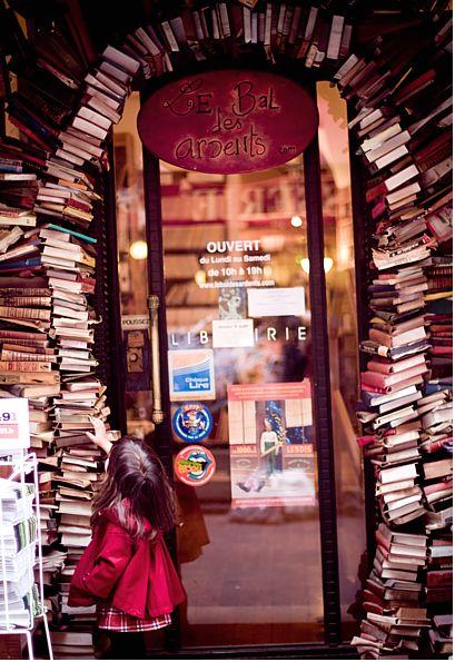 [bookstore-le-bal-des-ardents+2.JPG]