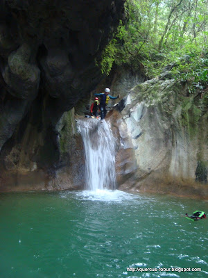 Salto no documentado en barranco Chuveje