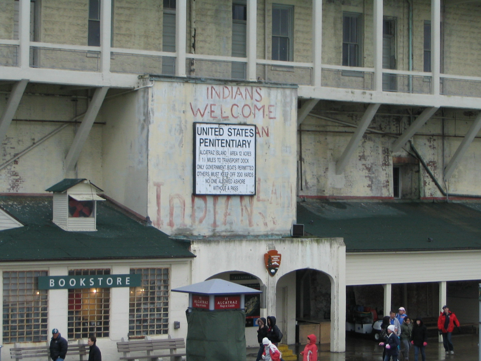 [alcatraz+(36).jpg]
