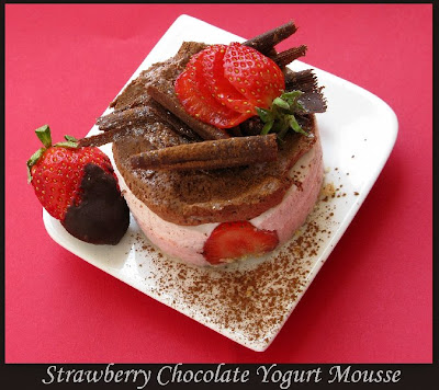 موس الشيكولاتة و الفرولة و الزبادى Strawberry+Chocolate+Yogurt+Mousse