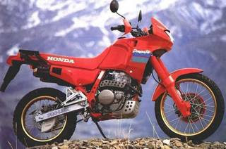 Honda NX 650 Dominator, historia, modelos y evolución