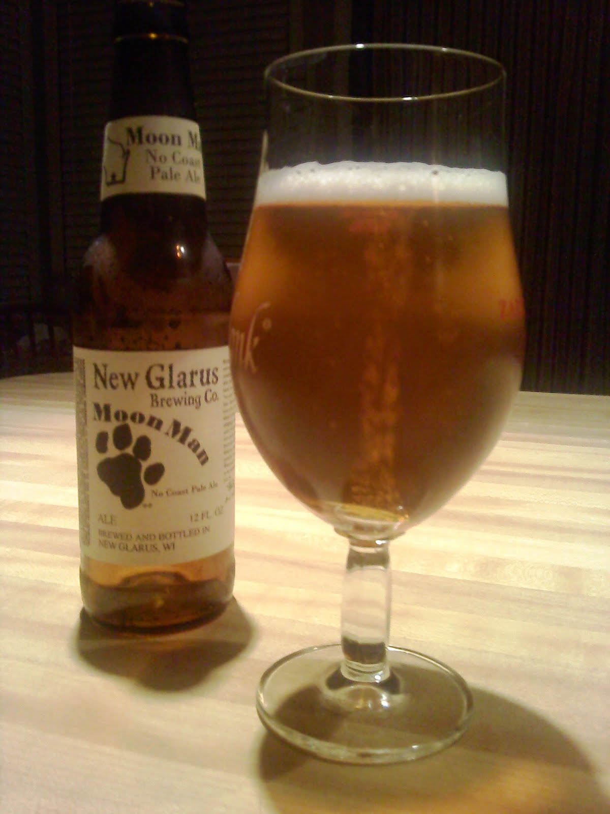 The Novice Home Brewer: New Glarus Moon Man No Coast Pale Ale Review