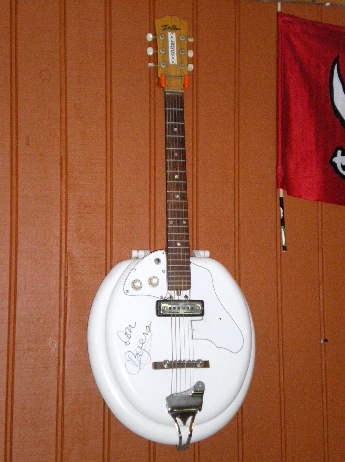 Traveling Bells Redneck guitar...