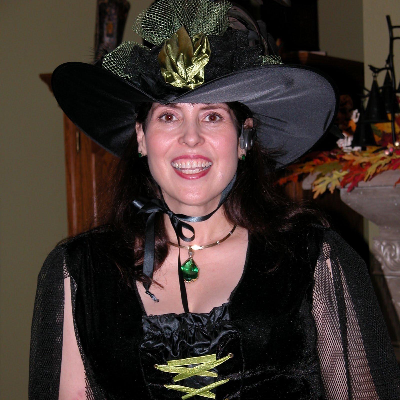 [Hostess+Witch+Crop.jpg]