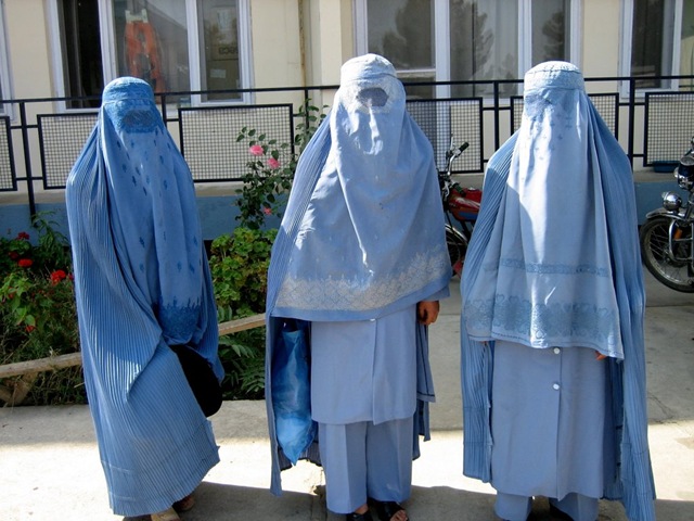 [Image: burqa.jpg]