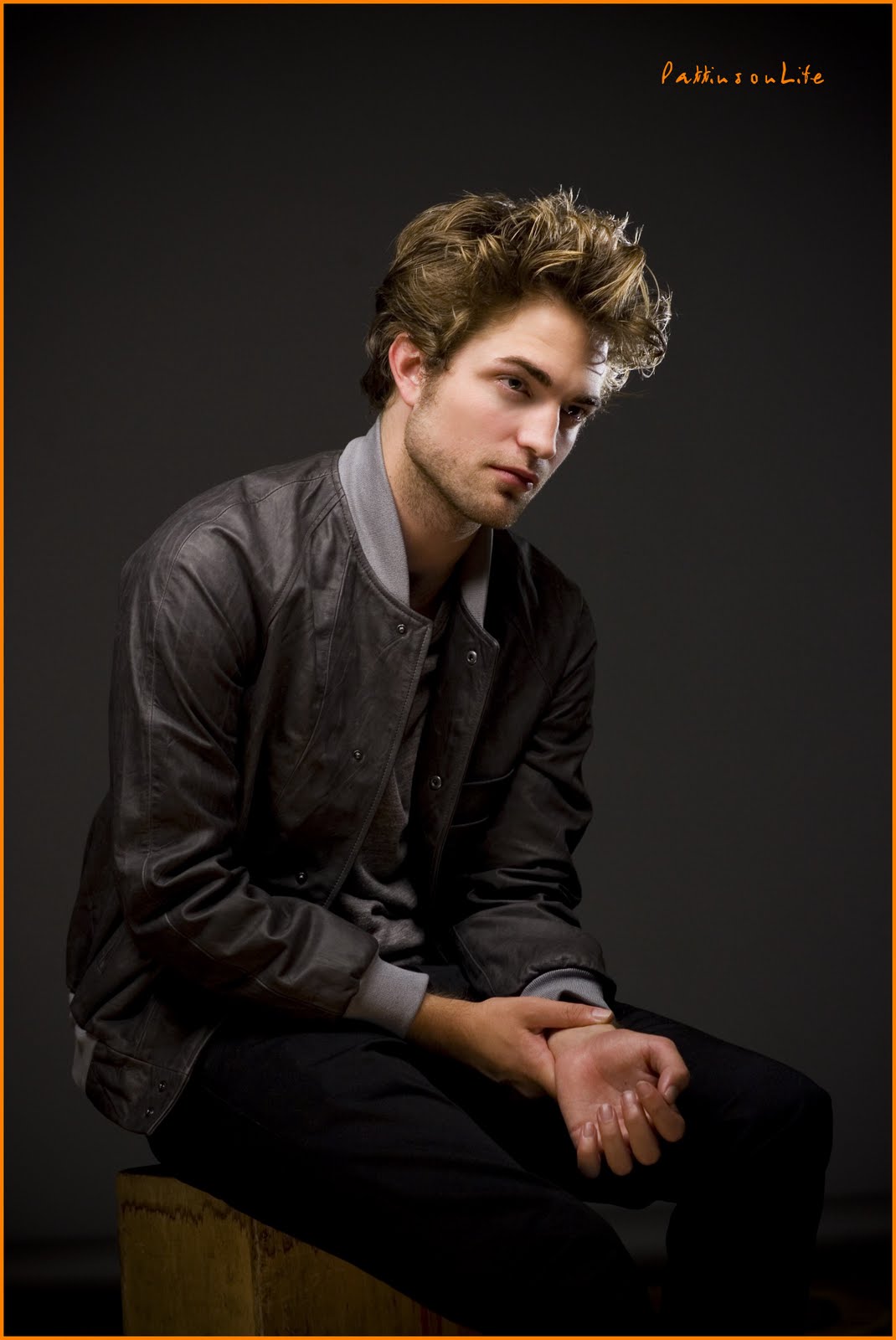 Robert Pattinson News: 'Twilight' Photoshoot For Empire Magazine: HQ