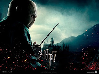 http://4.bp.blogspot.com/_5wXI1-YmtQs/TPbSnjRqH_I/AAAAAAAABSY/0zs1envj-WM/s1600/MWC-2010-12-14-harry_potter_and_the_deathly_hallows_part_1_18.jpg