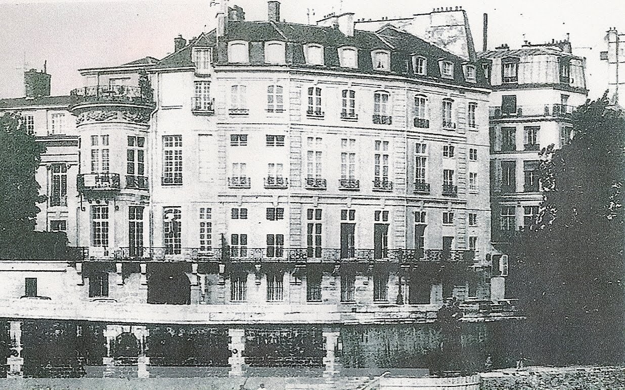 [Hotel+Lambert0001.jpg]