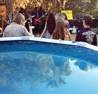 Left to right: Gus, Kelly, Dirty Ed, Sara(sp.?). Two people closest to see-ment pond are unknown to us.
