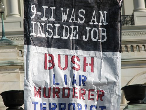 [911-an-inside-job.jpg]