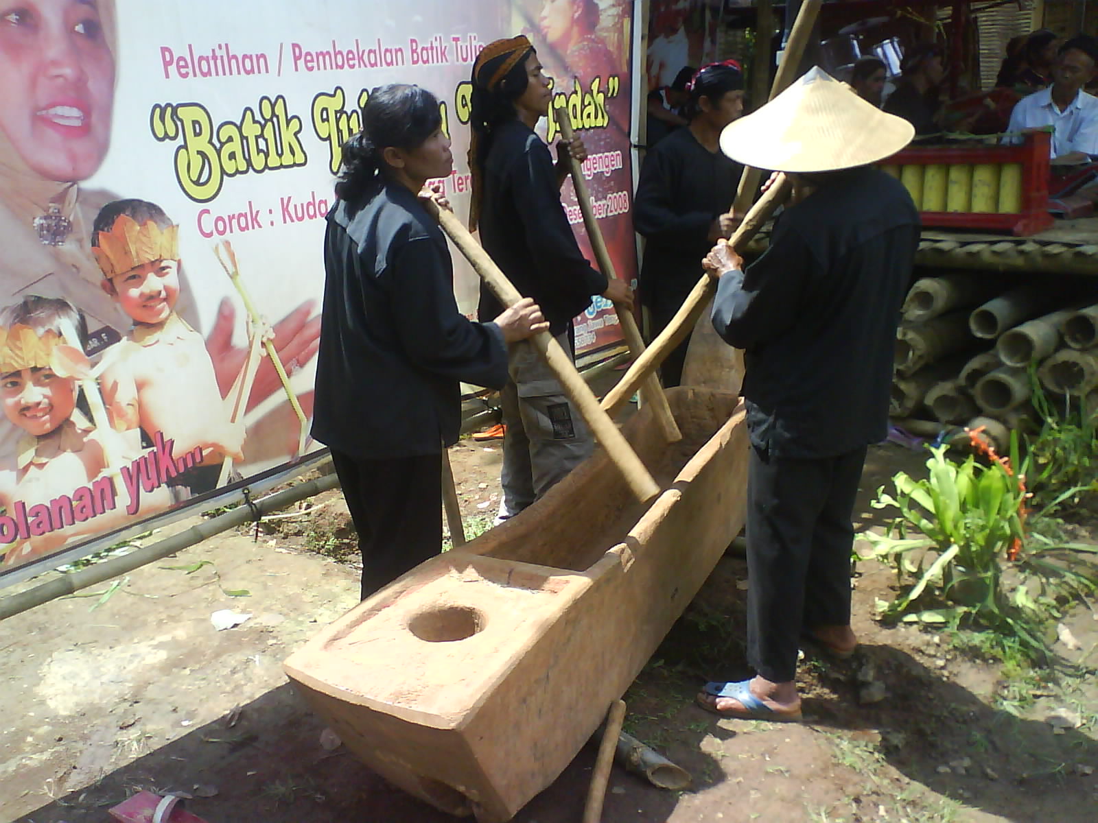 [DSC01001.JPG]