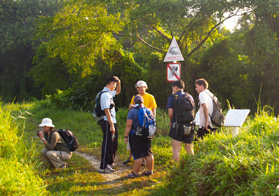 manta blog: Kranji Nature Trail 9 June 07
