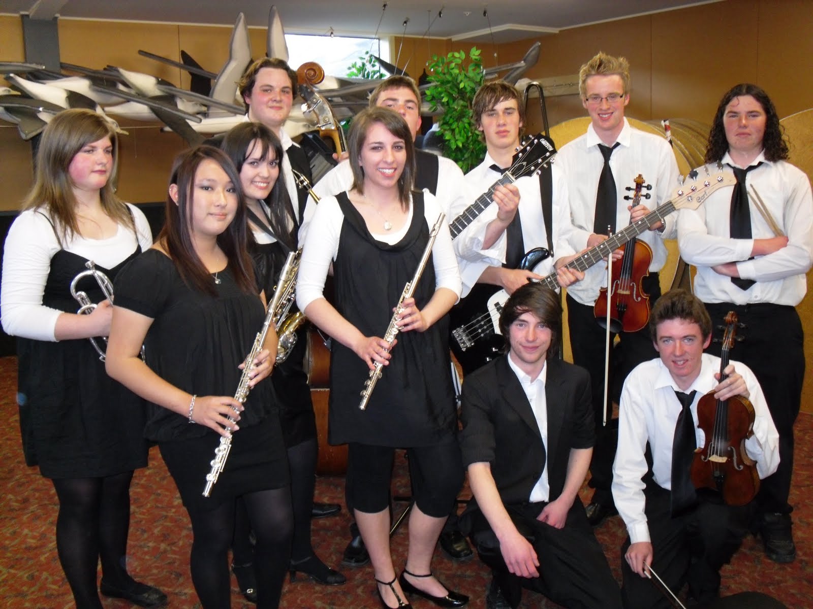 [Verdon+Swingers+Jazzfest.jpg]