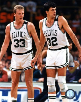 Kevin Mchale had an 8 foot wingspan.. Man that's tough : r
