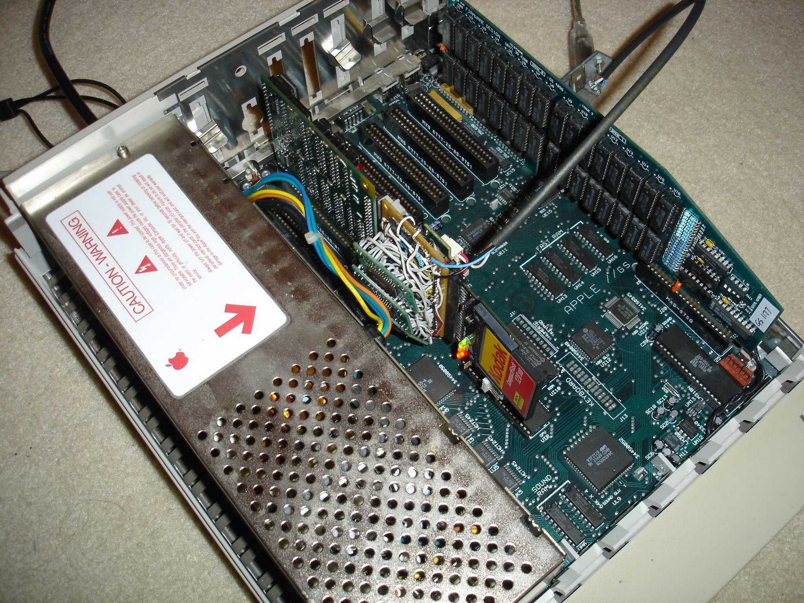 [UFIC_Switch_InstalledInCase.JPG]