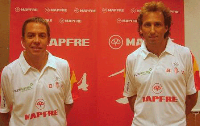 Mapfre patrocina a los jugadores de pádel Gabi Reca y Hernán Auguste Mapfre patrocina a los jugadores de pádel Gabi Reca y Hernán Auguste