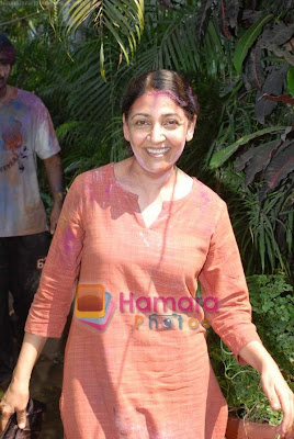 Deepti Naval Bio Graphy - Deepti Naval Pictures