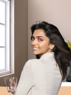 Deepika padukon in nescafe coffee ads