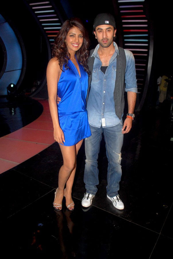 Priyanka and ranbir on the Sets of Indias Got Talent