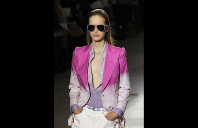 2011 Fashion Week on Wallpaper World Paris Fashion Week Summer 2011 Photo Gallery