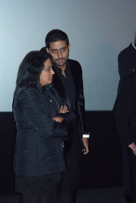 Aishwarya and Abhishek Bachchan Robot Premiere In London