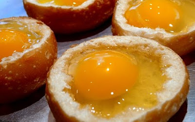 Eggs In Bread Bowls