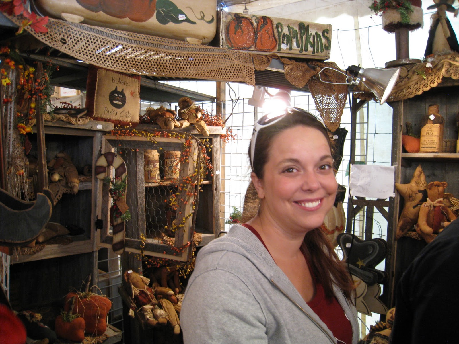 Vintiquities Sights & Sounds War Eagle Mill Craft Fair , Rogers AR