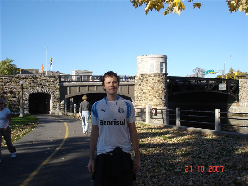 [Ottawa+oct+(18)+(Medium).JPG]