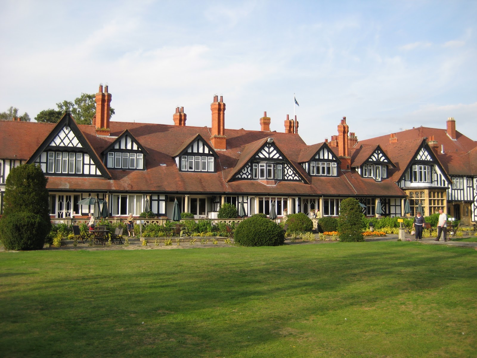 Travels with Pauline Kinema in the Woods, Woodhall Spa