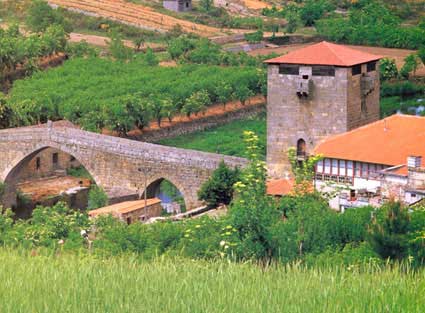 [Ucanha-Tarouca.jpg]