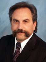 Christopher Naum picture
