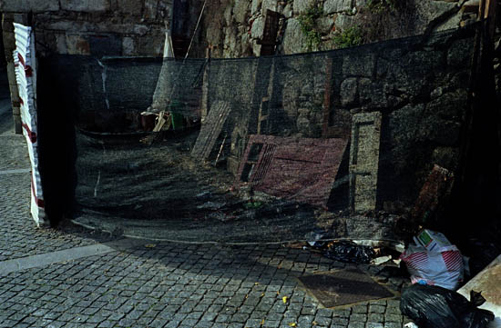 [r3-28.jpg]