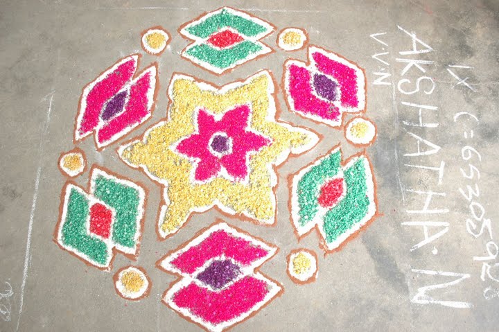 [rangoli3.JPG]